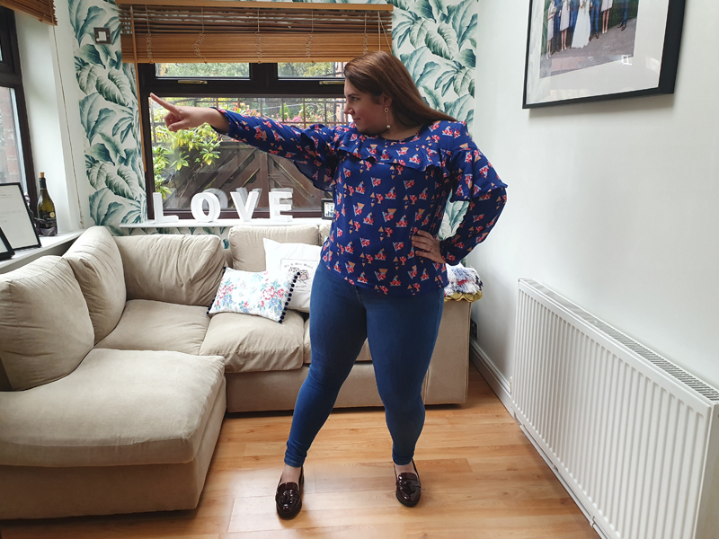 Laura’s Simplicity 8454