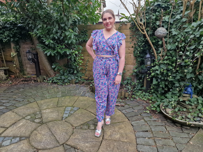 Laura’s Chandlers Pants and Flor Top